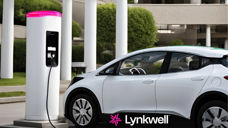 A car at a Lynkwell charger.